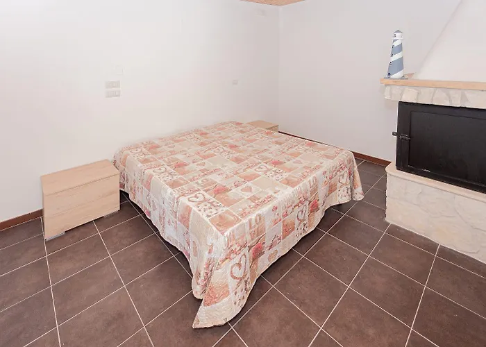 Brezza Marina 2 Bed & Breakfast